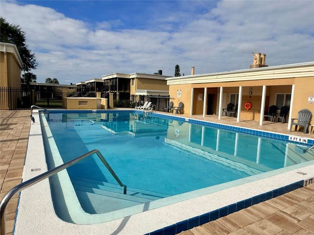 1000 LAKE OF THE WOODS BOULEVARD 104A, Casselberry, FL 32730