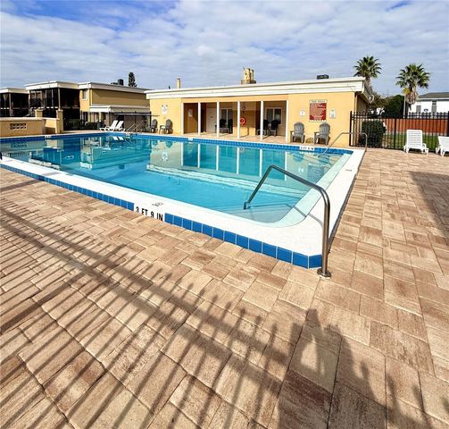 1000 LAKE OF THE WOODS BOULEVARD 104A, Casselberry, FL 32730