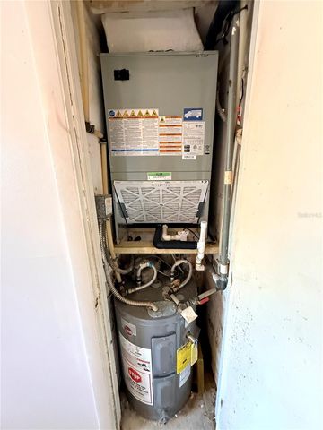 1000 LAKE OF THE WOODS BOULEVARD 104A, Casselberry, FL 32730