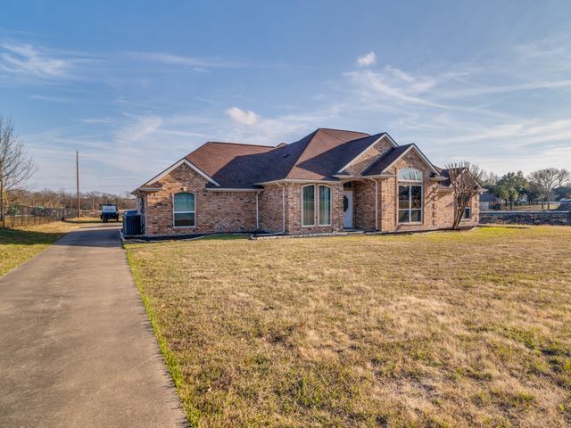 18524 Fm 740, Forney, TX 75126