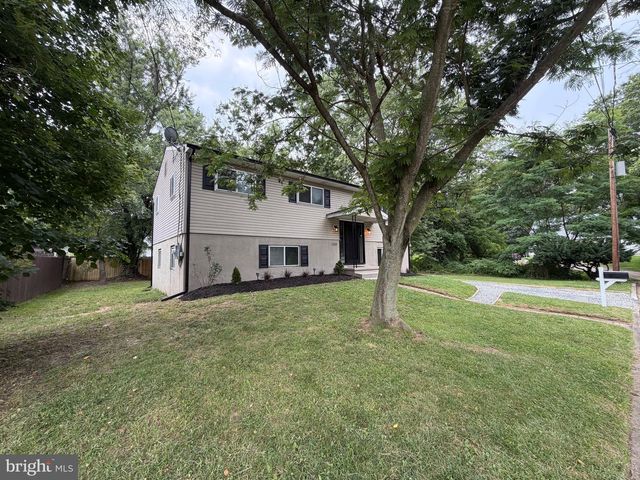 3229 HOWARD AVE, Pennsauken, NJ 08109