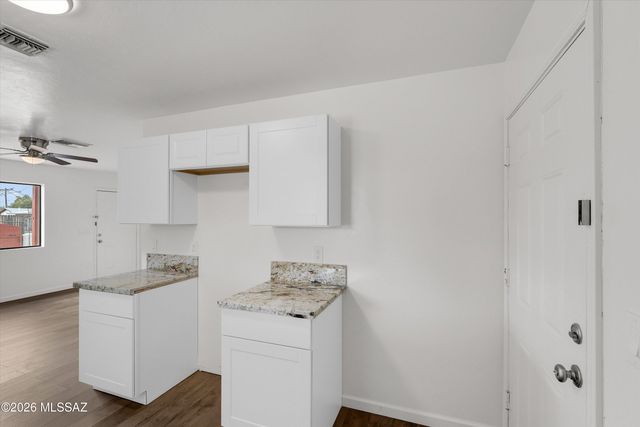 3008 N Estrella Avenue, Tucson, AZ 85705