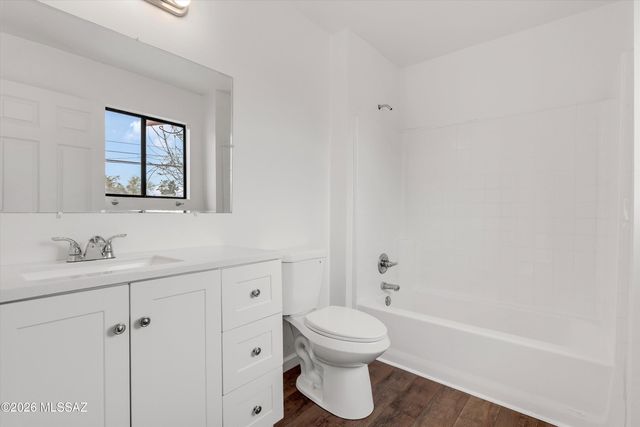 3008 N Estrella Avenue, Tucson, AZ 85705