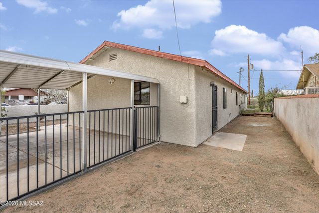 3008 N Estrella Avenue, Tucson, AZ 85705