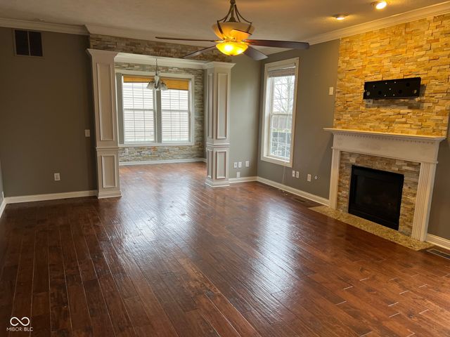 11237 Niagara Drive, Fishers, IN 46037