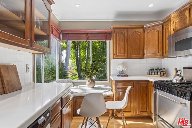 11325 Sunshine Terrace, Studio City (los Angeles), CA 91604