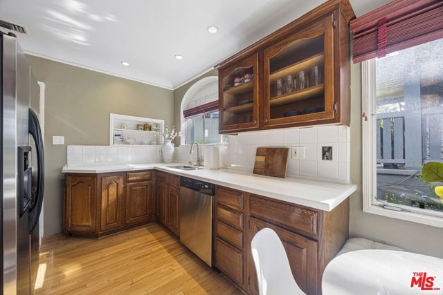 11325 Sunshine Terrace, Studio City (los Angeles), CA 91604