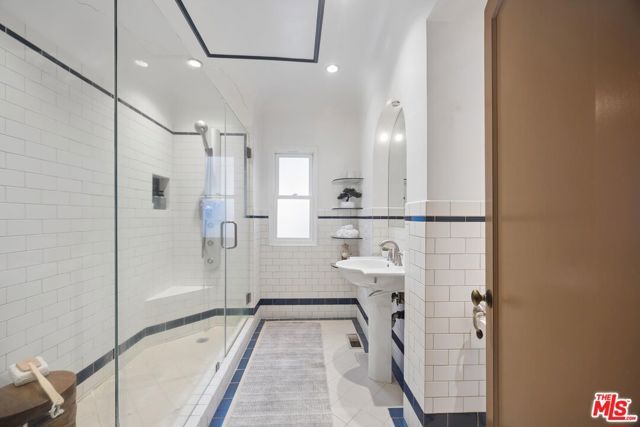 11325 Sunshine Terrace, Studio City (los Angeles), CA 91604