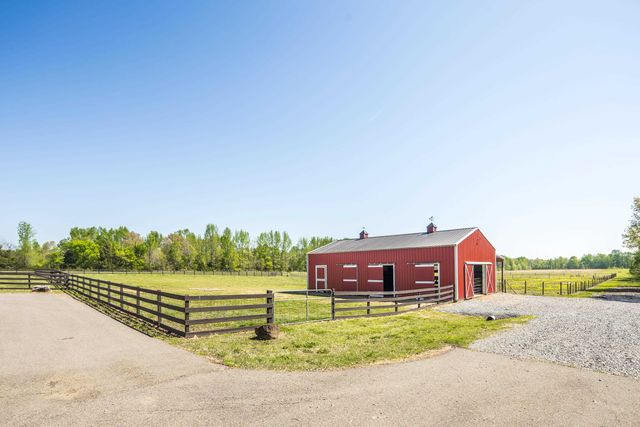 2706 S TERRY LN RD, Covington, TN 38019