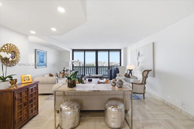 3000 Island Blvd 2802, Aventura, FL 33160