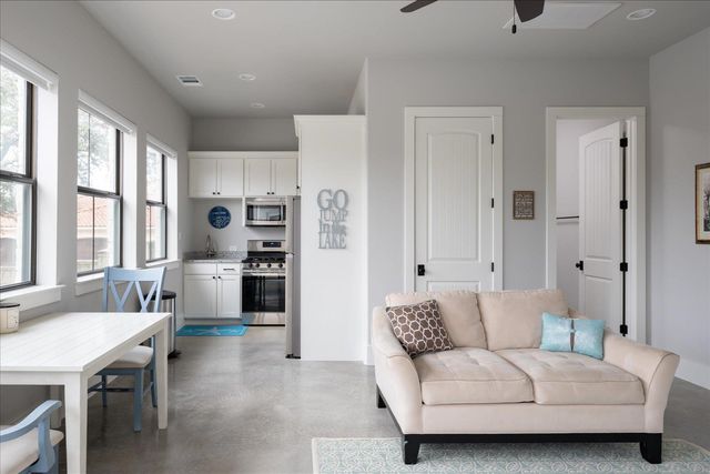 821 S Angel Light DR, Spicewood, TX 78669