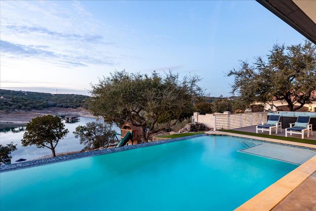 821 S Angel Light DR, Spicewood, TX 78669