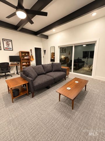 7255 W Diamond St, Boise, ID 83709