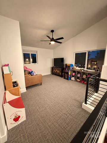 7255 W Diamond St, Boise, ID 83709