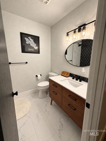 7255 W Diamond St, Boise, ID 83709