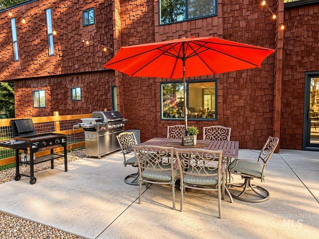 7255 W Diamond St, Boise, ID 83709