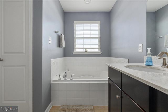 12 WILLIAM ALBERT WAY, Lovettsville, VA 20180