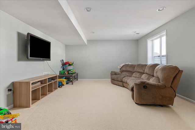 12 WILLIAM ALBERT WAY, Lovettsville, VA 20180