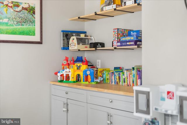 12 WILLIAM ALBERT WAY, Lovettsville, VA 20180