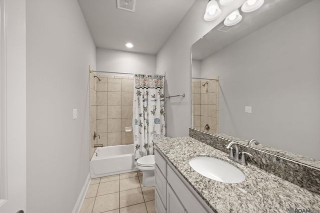 7119 Lakecrest Dr, Zachary, LA 70791