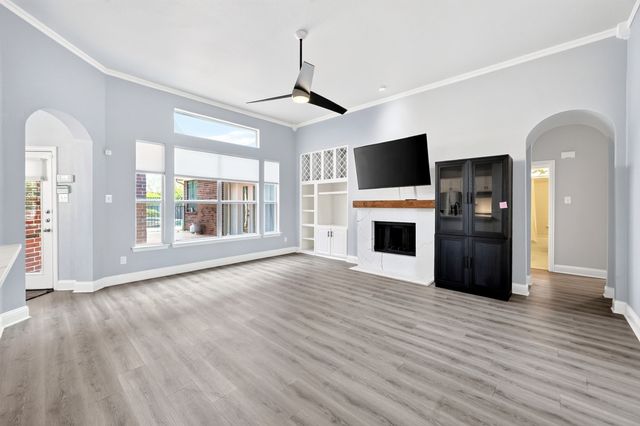 4224 Arbor Creek Drive, Carrollton, TX 75010
