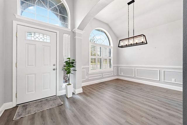 4224 Arbor Creek Drive, Carrollton, TX 75010