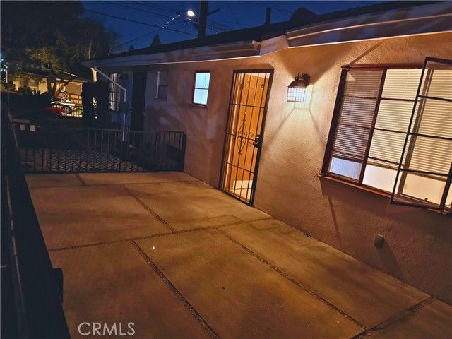 843 W Walnut Ave. B, Monrovia, CA 91016