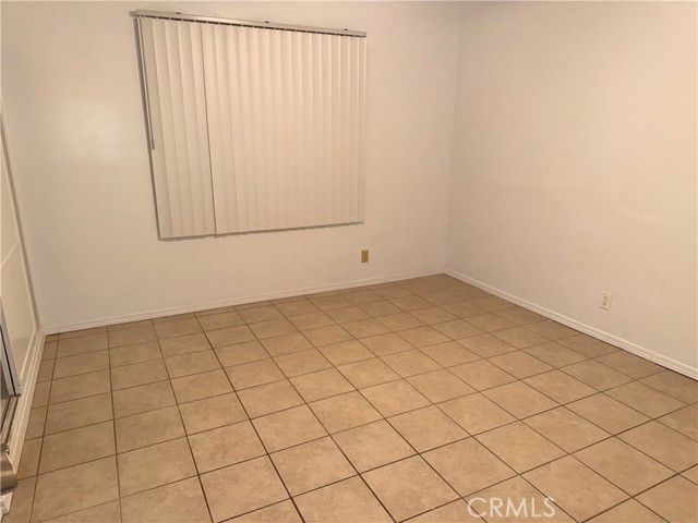 843 W Walnut Ave. B, Monrovia, CA 91016