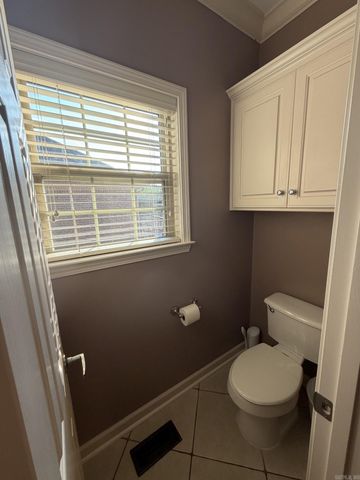 26 Ozark, Maumelle, AR 72113