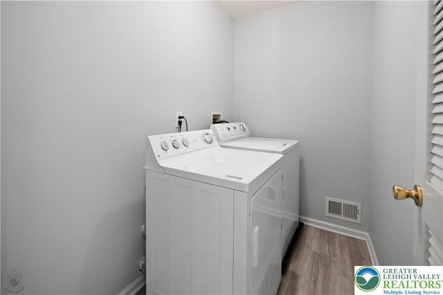 115 Bethpage Terrace, Williams Twp, PA 18042