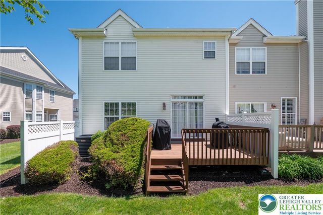 115 Bethpage Terrace, Williams Twp, PA 18042