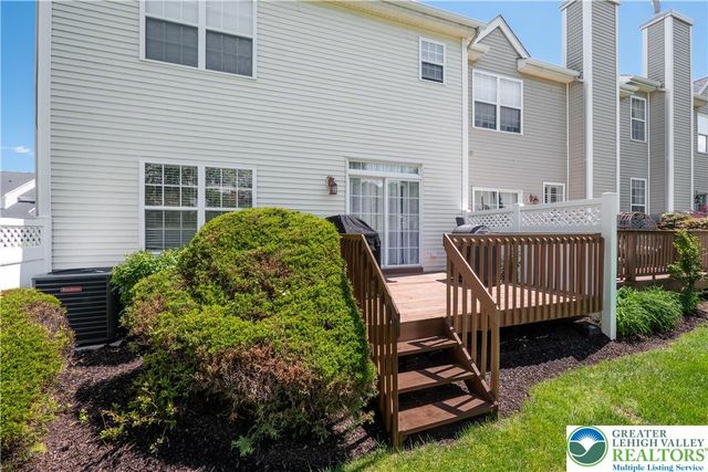 115 Bethpage Terrace, Williams Twp, PA 18042