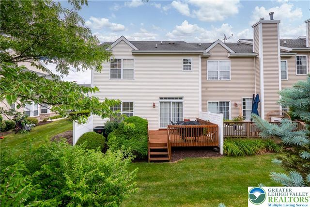 115 Bethpage Terrace, Williams Twp, PA 18042