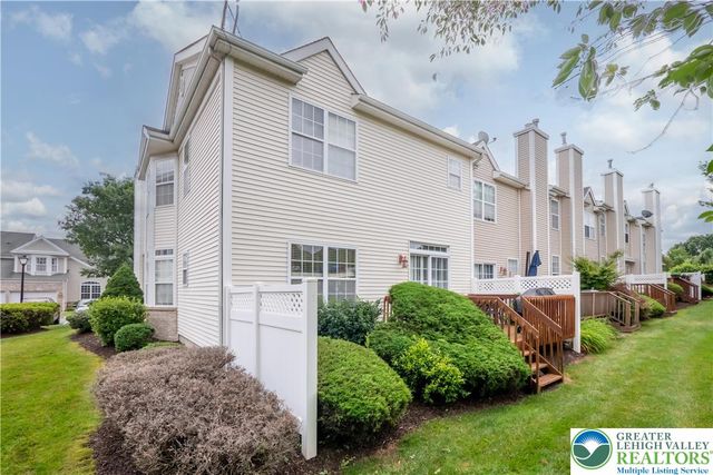 115 Bethpage Terrace, Williams Twp, PA 18042