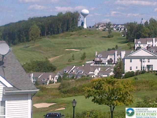 115 Bethpage Terrace, Williams Twp, PA 18042