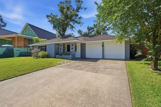 6111 Waltway Drive, Houston, TX 77008