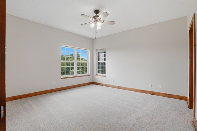 3451 Pleasant Creek Road, Palo, IA 52324
