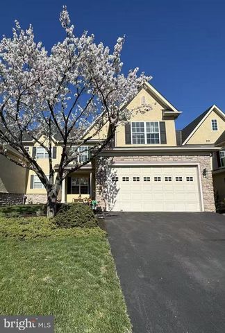 562 FARMDALE CIR, Blue Bell, PA 19422