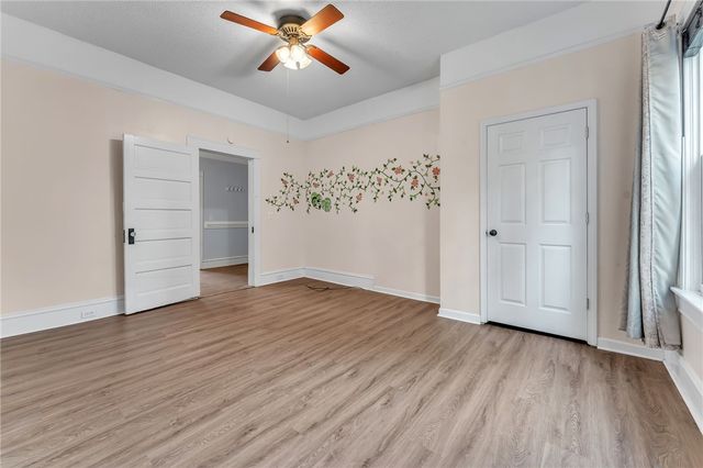 400 King Street, Easley, SC 29640
