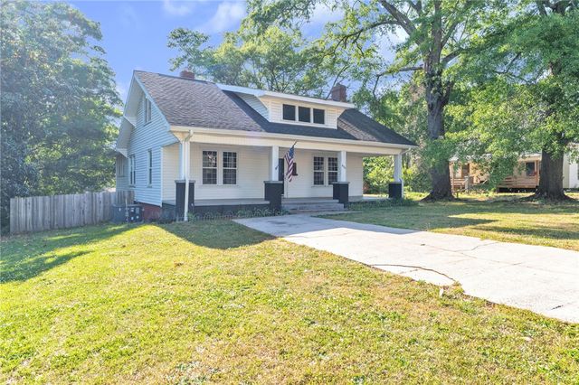 400 King Street, Easley, SC 29640