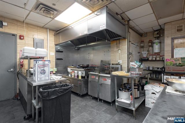 517 River Drive 4, Garfield, NJ 07026