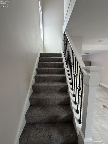 1419 Milan Road, Sandusky, OH 44870