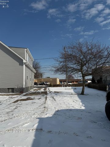 1419 Milan Road, Sandusky, OH 44870