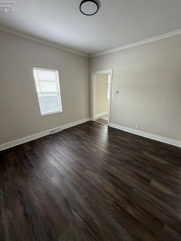 1419 Milan Road, Sandusky, OH 44870