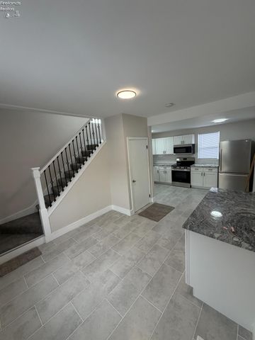 1419 Milan Road, Sandusky, OH 44870