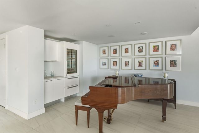 730 N Ocean Blvd 404, Pompano Beach, FL 33062