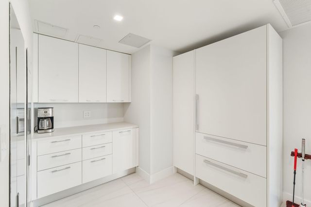 730 N Ocean Blvd 404, Pompano Beach, FL 33062