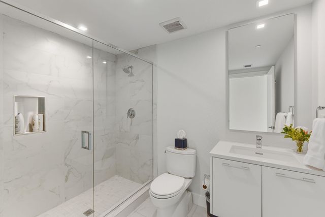 730 N Ocean Blvd 404, Pompano Beach, FL 33062