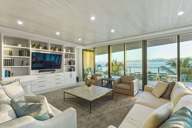 730 N Ocean Blvd 404, Pompano Beach, FL 33062