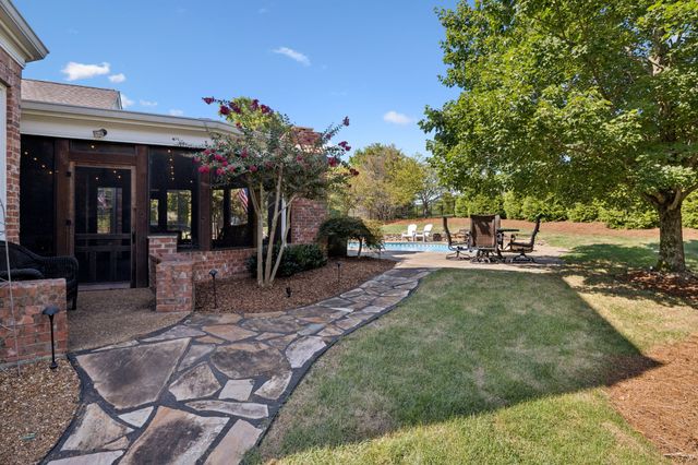 1790 Northumberland Dr, Brentwood, TN 37027